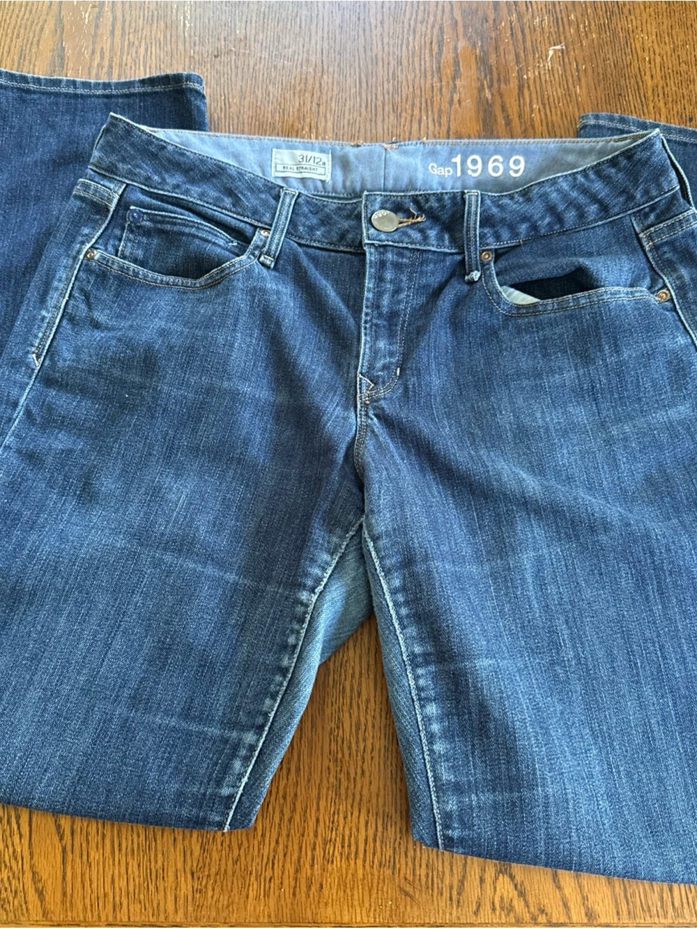 Gap 1969 Jeans Women's 31/12a Blue Dark Wash Real Straight Leg Jeans Casual